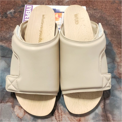 WUD-Beige-Twig-Slides-winstonanddavid.webp